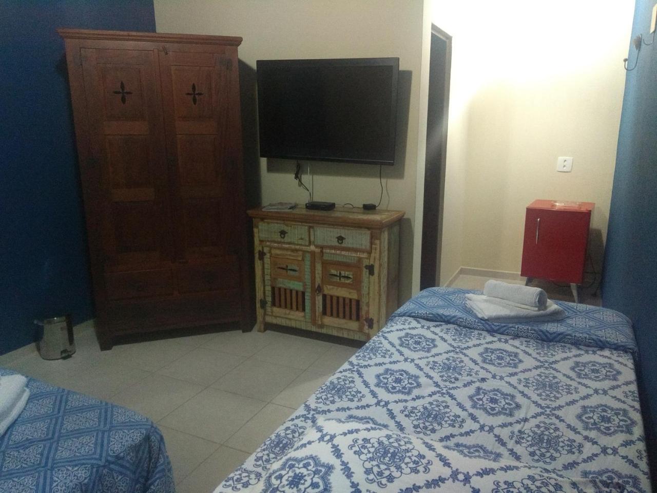 Helio's * Ilhabela